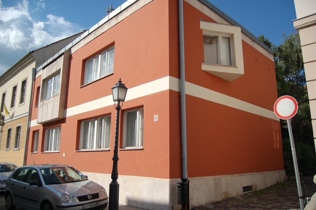 Buda Castle Apartments Budapeşte Oda fotoğraf